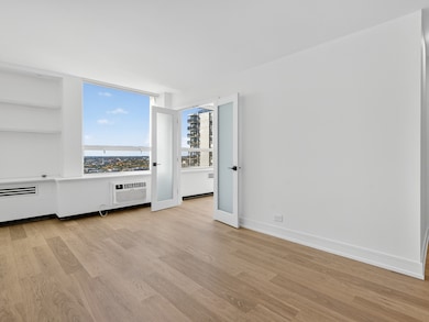 Bryant House unit 2403B, Chicago, IL 60610 - photo 3