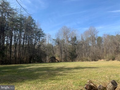 29442 Spicer Ln, Rhoadesville, VA 22542 - photo 3