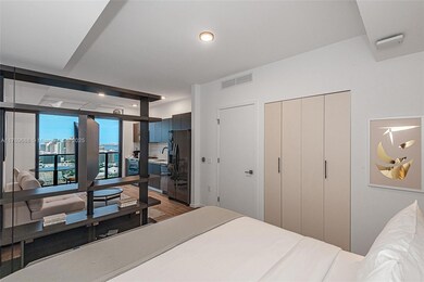 The Elser unit 4008, Miami, FL 33132 - photo 6