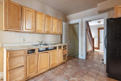 407 N Shaffer-4
