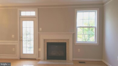 2456 Curie Ct unit 21, Herndon, VA 20171 - photo 3