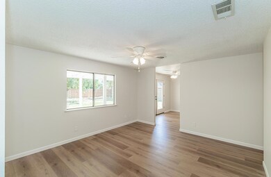 060425-709-Keith-St-Lemoore-CA-03