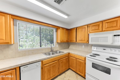 15402 N 28th St unit 226, Phoenix, AZ 85032 - photo 7