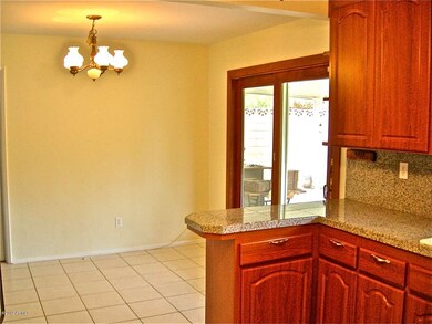 514 W Lawrence Ln, Phoenix, AZ 85021 - photo 7