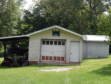 1 Car garage with workshop