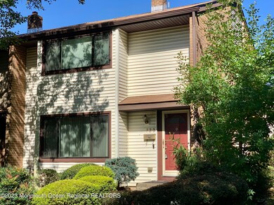 722 Twin Rivers Dr N, East Windsor, NJ 08520 - photo 2