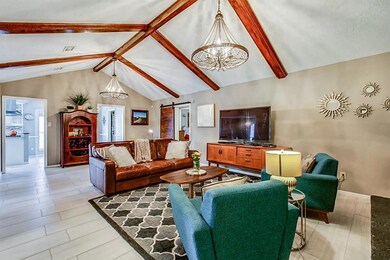 419 S Pecan Dr, Tomball, TX 77375 - photo 2