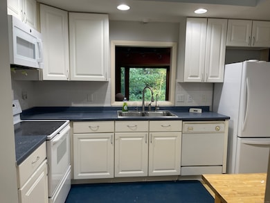 5 Inwood Ln, Westport, CT 06880 - photo 2