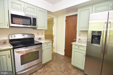 23321 Laurel Hill Dr, California, MD 20619 - photo 4