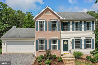 466 Pine Acre Ln, Berkeley Springs, WV 25411 - photo 3