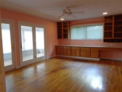 3218 Nugent Blvd, Columbus, IN 47203 - photo 3