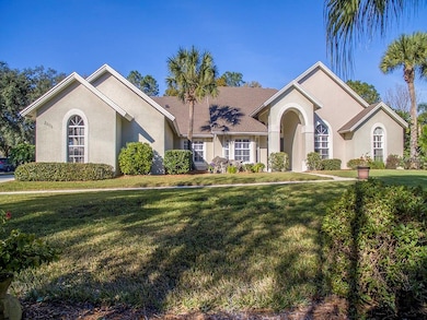 2808 Tropic Ct, Winter Garden, FL 34787 - photo 2