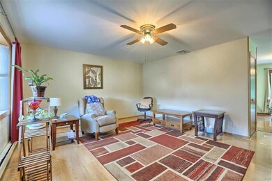 2308 Treeline Dr, Easton, PA 18040 - photo 5