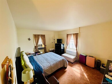 Fordham Hill Oval unit 8G, Bronx, NY 10468 - photo 3