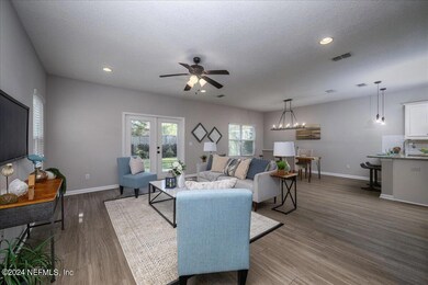 4654 Attleboro St, Jacksonville, FL 32205 - photo 2