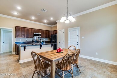 8-web-or-mls-92 Andre Ave-4