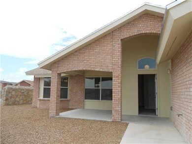 14401 Desierto Lindo Ave, El Paso, TX 79928 - photo 2