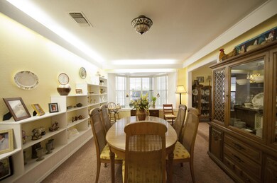 Formal Dining