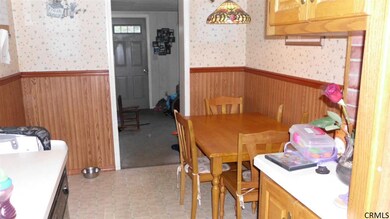 104 Park St, Gloversville, NY 12078 - photo 3