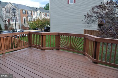 13102 Rosebay Dr, Germantown, MD 20874 - photo 3