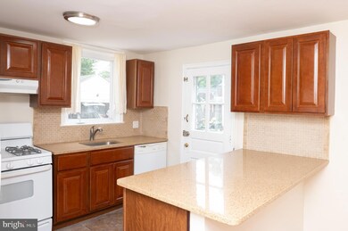 2205 E County Line Rd, Ardmore, PA 19003 - photo 5