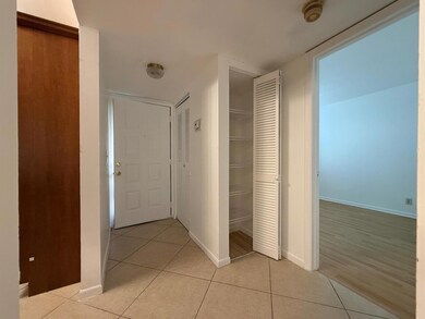 6820 Palmetto Cir S unit 1030, Boca Raton, FL 33433 - photo 3