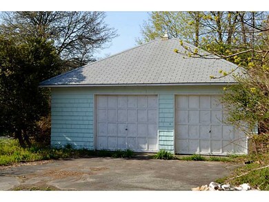 17 Mulberry Rd, Bristol, RI 02809 - photo 2