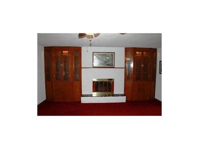 5526 Knox St, Shawnee, KS 66203 - photo 4