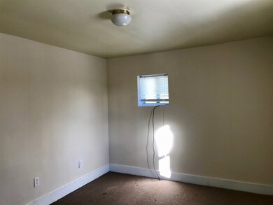 7 Cross St, Whitefield, NH 03598 - photo 5