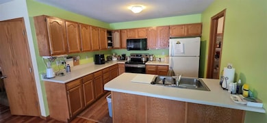 935 74th St NE unit 1, Cedar Rapids, IA 52402 - photo 7