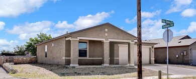 708 Villa Romero Dr, Horizon City, TX 79928 - photo 2