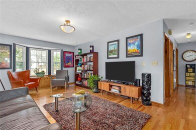 12422 W 52nd Terrace, Shawnee, KS 66216 - photo 2