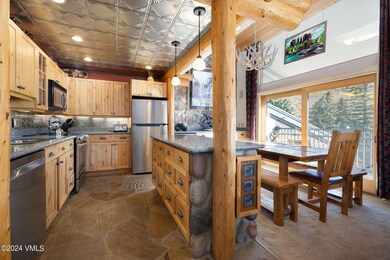 vantage_point_503_interior_kitchen