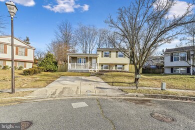 7 Honey Locust Ct, Essex, MD 21221 - photo 4