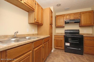 1243 Denaud St, Jacksonville, FL 32205 - photo 4