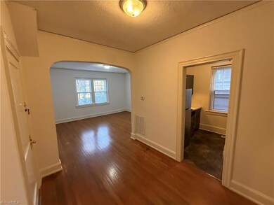 1416 Glade St unit 1, Winston Salem, NC 27101 - photo 2