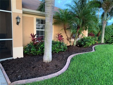 2725 NE 4th Ave, Cape Coral, FL 33909 - photo 4