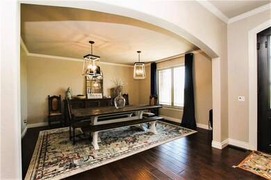 Formal Dining