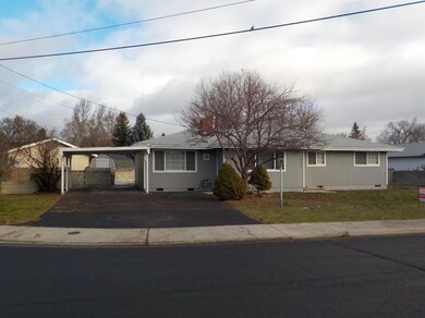 4315 Memorie Ln, Klamath Falls, OR 97603 - photo 3