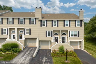 3405 Hartford Ct unit 3405, Newtown Square, PA 19073 - photo 2