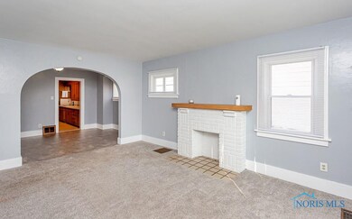 3615 Wallwerth Dr, Toledo, OH 43612 - photo 4