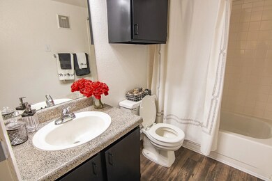 15100 Golden Eagle unit 302, Humble, TX 77396 - photo 3