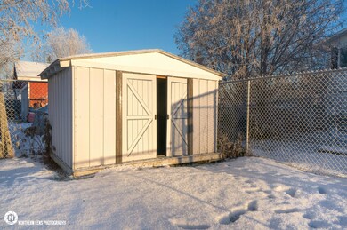 8 Shed
