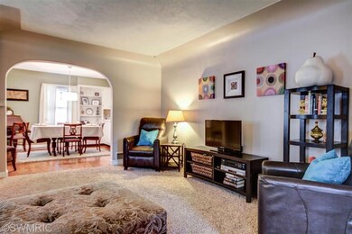 911 N Hudson St SE, Lowell, MI 49331 - photo 5