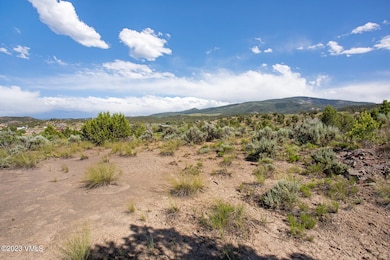 221 Chaparral Ranch Rd-004-013-Neighborh