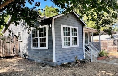 306 Cleveland Ave, Weatherford, TX 76086 - photo 2