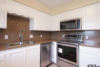 12055 Fm 3226, Arp, TX 75750 - photo 4