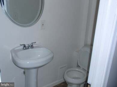 129 N Edgewood St, Baltimore, MD 21229 - photo 2