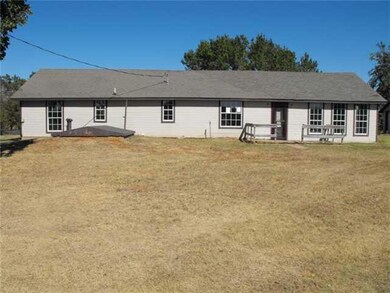 3575 W Hwy 62, McLoud, OK 74851 - photo 2