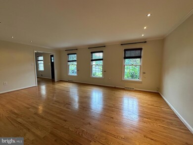 7597 Whisperwood Ct, Springfield, VA 22153 - photo 7